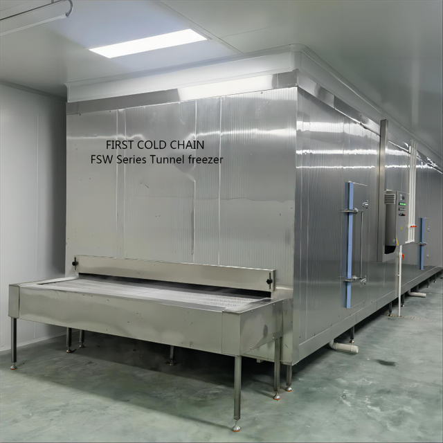 隧道速冻机解决方案来自弗斯特冷链 隧道式速冻机产量可定制 从100kg/h 到3000kg/h 冻结水饺汤圆效果不错
